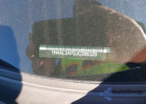 2018 Nissan Altima 2.5 S из США, поврежденный, VIN 1N4AL3AP2JC296329